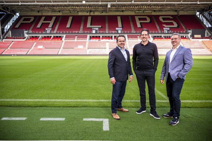 Simac & PSV een hypermodern IT-wifinetwerk