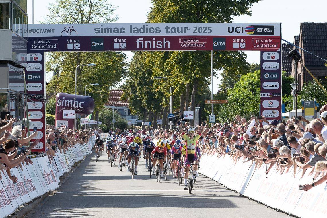Simac Ladies Tour 2025 - finish Lichtenvoorde - Wiebes winnaar