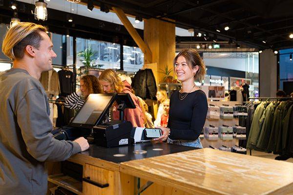 SRMS oplossing: slimmer winkelbeheer op afstand