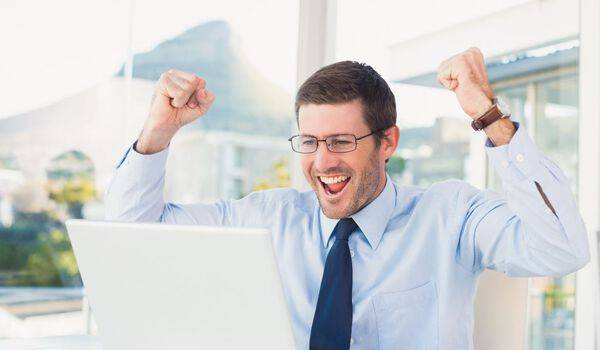 4 Simac consultants Kofax RPA gecertificeerd