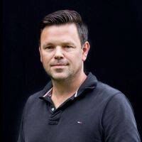 Mijn naam is Peter Versteegt, P2P consultant bij Simac en ik beantwoord graag uw vragen over Rillion.