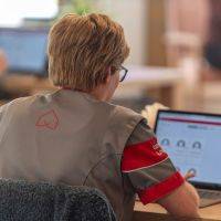 Medewerkers verwachten flexibiliteit en vrijheid in waar en hoe ze werken. Voor IT-afdelingen betekent dat echter een groeiende complexiteit: meer apparaten, verschillende locaties en hogere eisen aan beveiliging.