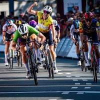 Van 2 t/m 7 september jl. was de Simac Ladies Tour, de enige meerdaagse Women's World Tour wedstrijd van de Benelux. Via Simac was je dagelijks op de hoogte. Wil je de interviews met de rensters en meer nog eens teruglezen?
