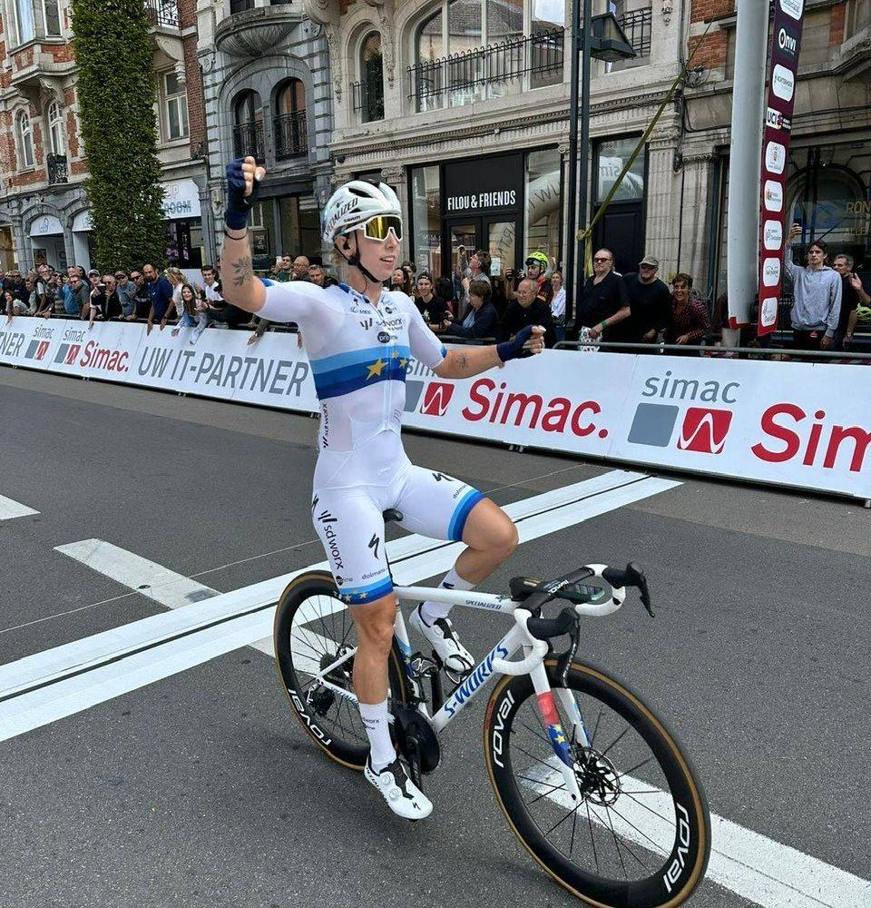 Simac ladies Tour 2025 etappe 1 finish