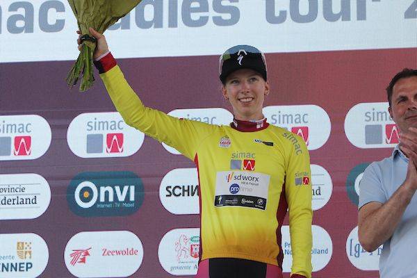 Wiebes wint Simac Ladies Tour 2025 in stijl